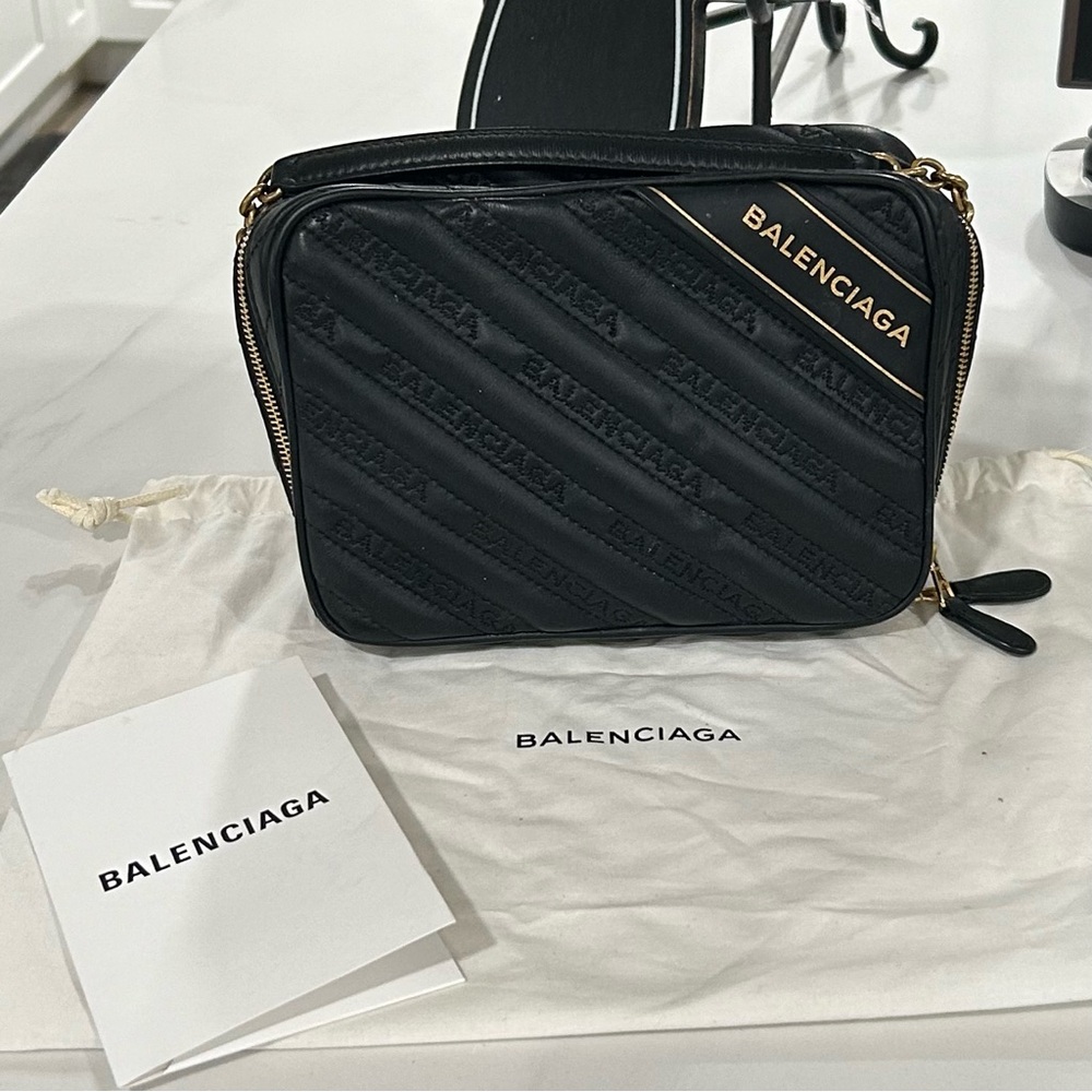 Balenciaga Veau Matelasse Logo Noir
